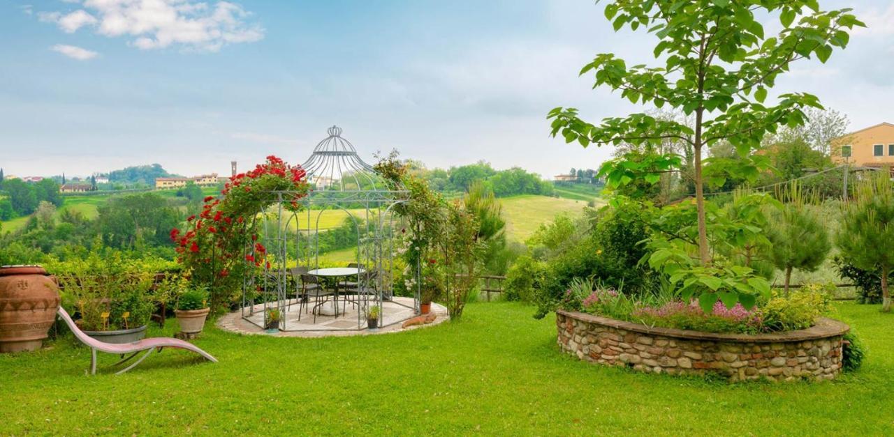 Agriturismo La Pineta Fucecchio Bagian luar foto