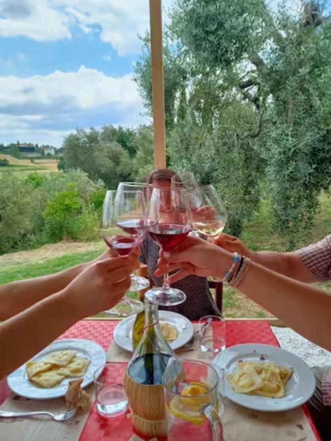 Agriturismo La Pineta Fucecchio Bagian luar foto