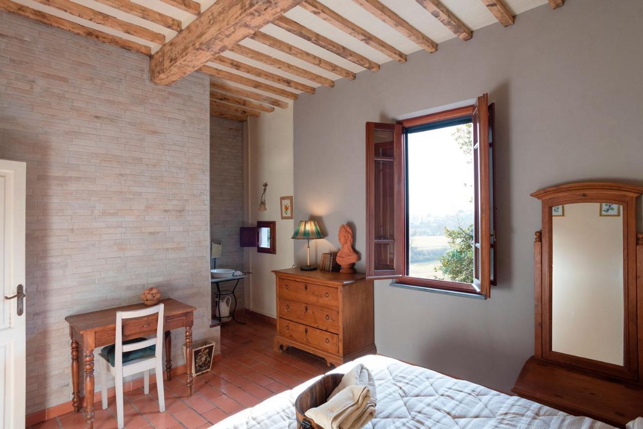 Agriturismo La Pineta Fucecchio Bagian luar foto